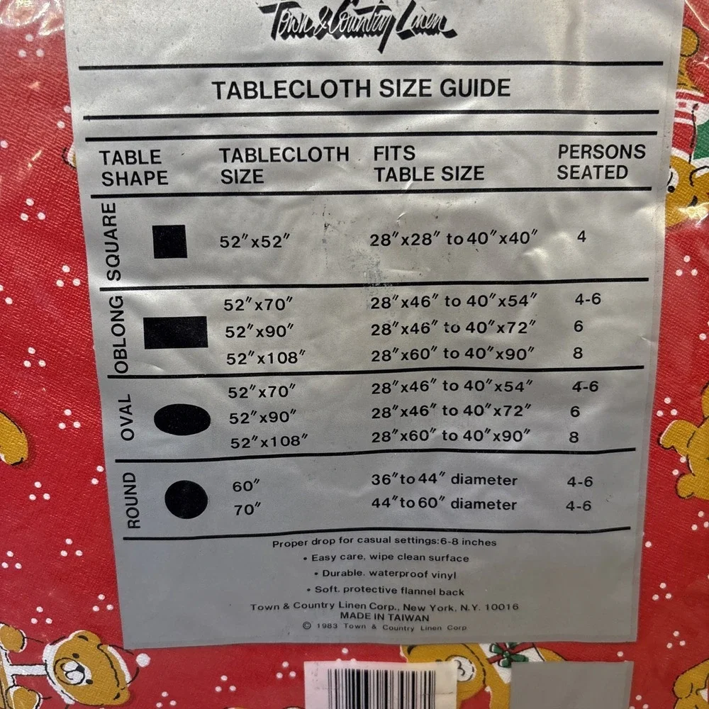 Vintage Town & Country Holiday Flannel Back Tablecloth Red Teddy Bears 60
